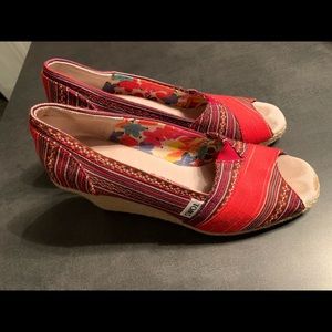 TOMS Wedge Sandal-Rec